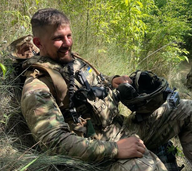 Pavlo Petrytsjenko nam in 2014 deel aan de Majdanrevolutie, en sloot zich in 2022 aan bij het leger. Hij kwam in april 2024 om het leven.