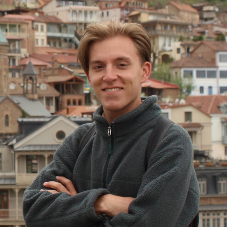 Julian Postulart