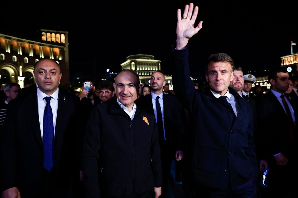 Pashinyan Macron