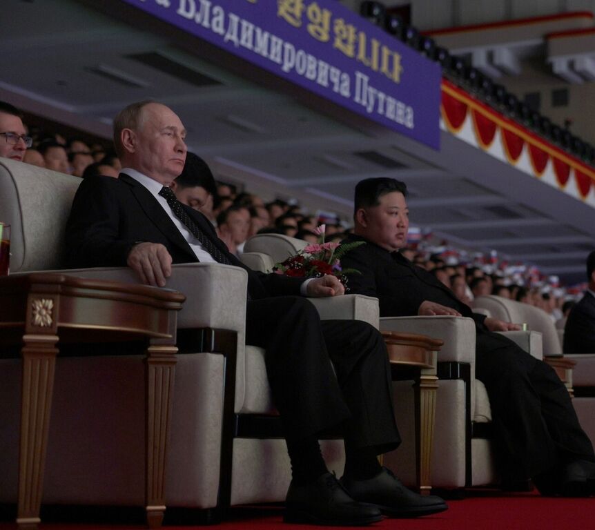 ‘De Noord-Koreaanse wapenfabrieken zullen op volle toeren gaan draaien’